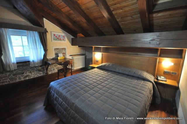Hotel Le Soleil Challand-Saint-Anselme Extérieur photo
